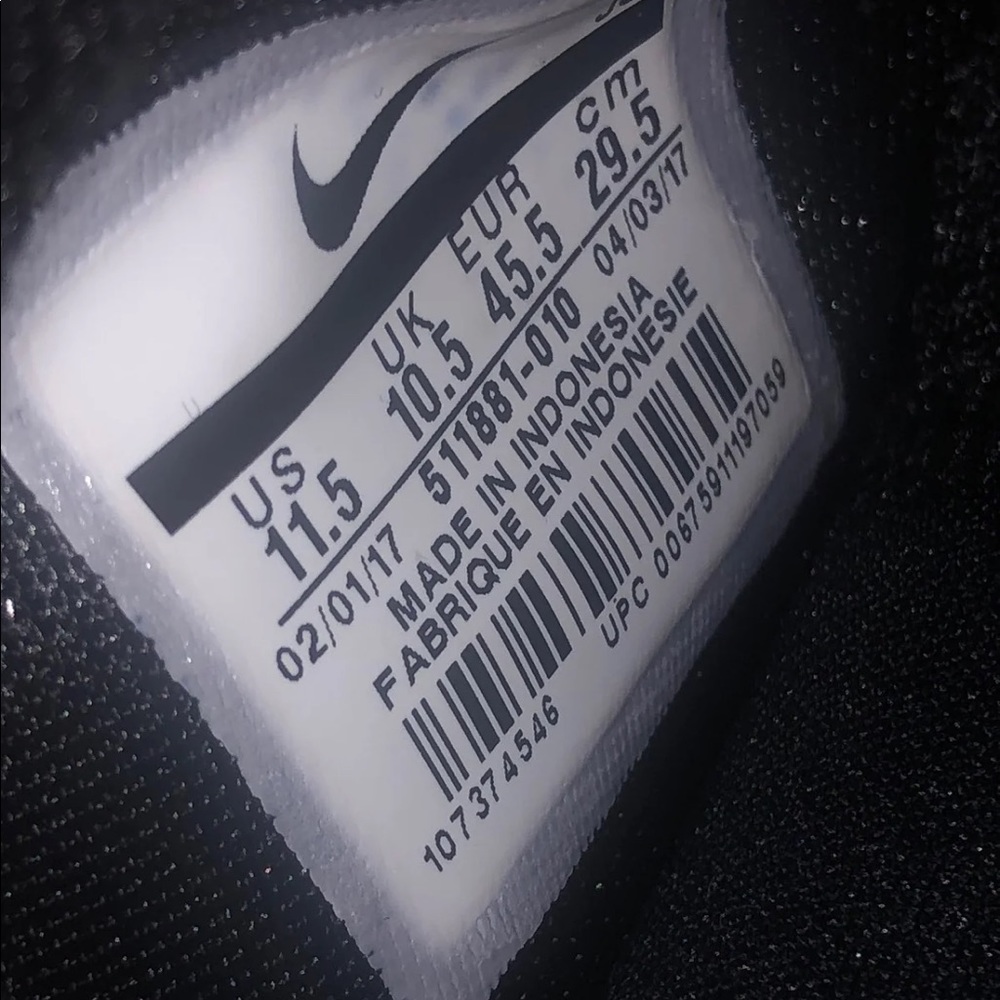 Excellent condition Nike size11.5 - Picture 2 of 6